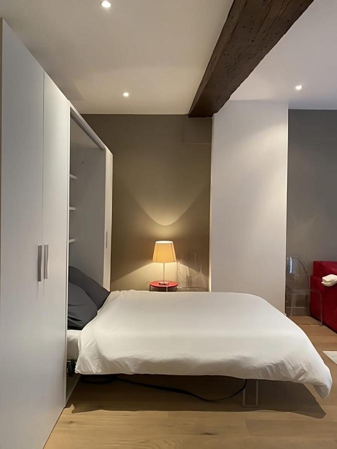 Modern Apartment In The Heart Of St-Germain Paris Exteriör bild